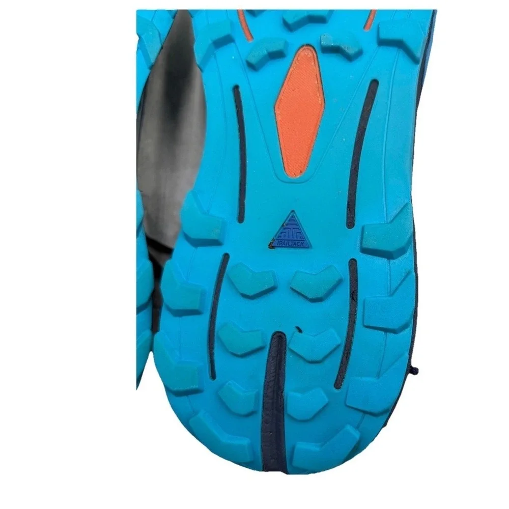 Brooks *see heel